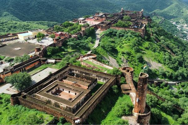 Jaipur Tour Package 2 Days