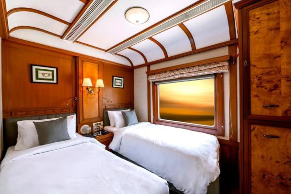 Maharashtra splendor Journey - Deccan odyssey