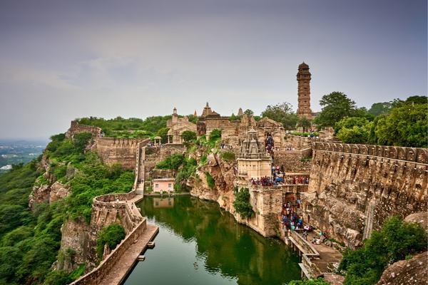 Rajasthan Forts & Palaces Tour
